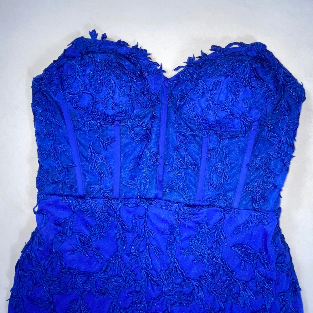 Never Worn Royal Blue Corset-Style Strapless Cocktail Dress Size 8 - Picture 10 of 10